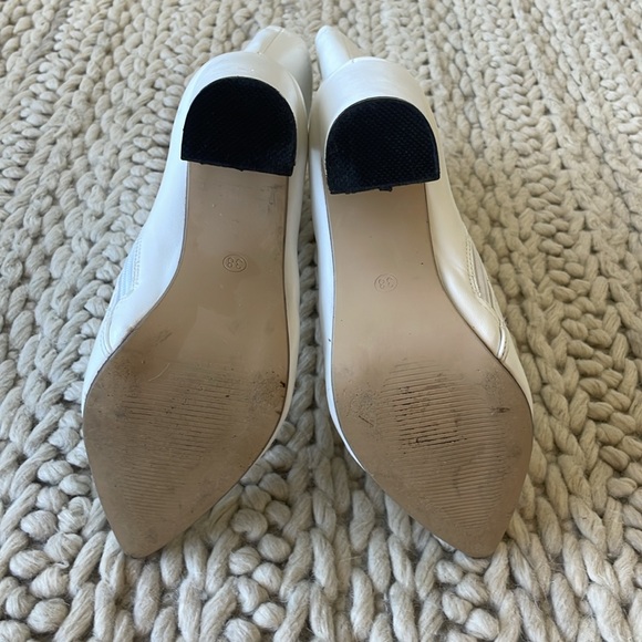 White Heeled Booties - Size: 38 / US 7.5 - Picture 6 of 9